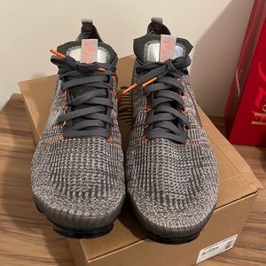 NIKE AIR VAPORMAX 3 ATMOSPHERE